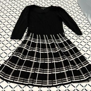 Black and white sweater dress